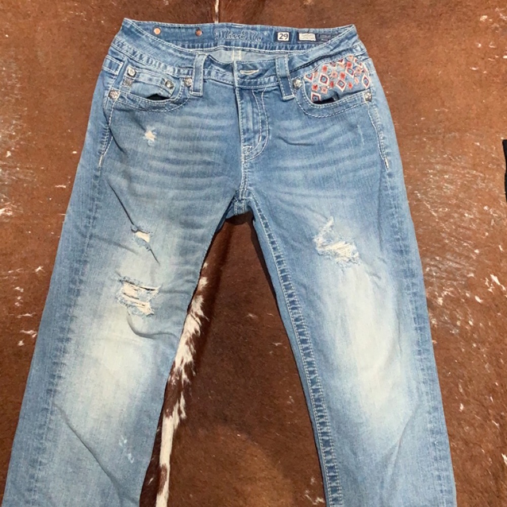 Miss Me capris size 29